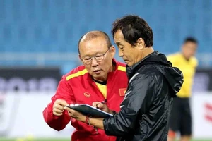 Thầy Park xắn tay vào chiến dịch SEA Games và World Cup