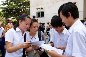 Hạn chế gian lận thi THPT: Chọn kỹ cán bộ coi thi