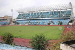Đà Nẵng muốn giữ sân Chi Lăng, ngân hàng ‘lắc đầu’