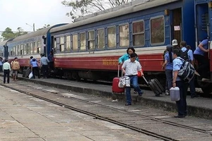 Từ tháng 6: Đường sắt giảm giá vé nhiều mác tàu