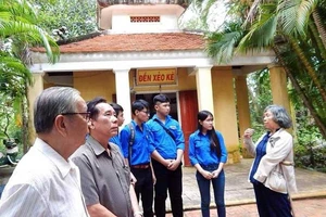 Đền Xẻo Kè từng được xem là ‘địa chỉ đỏ’