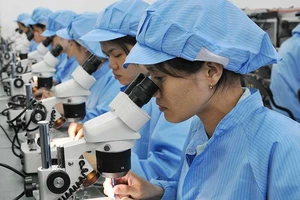 Tăng tuổi nghỉ hưu: Nhiều đại biểu băn khoăn