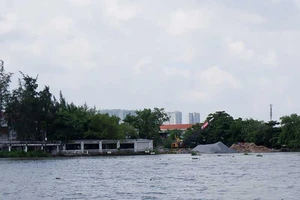 Dân Thanh Đa lo lắng sạt lở mùa mưa