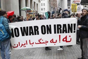 Vì sao chiến lược của Mỹ thất bại ở Iran