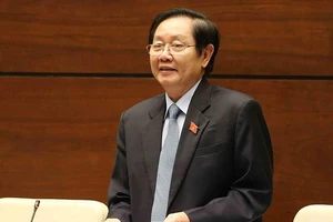 Bộ trưởng Nội vụ: ‘Chưa có cán bộ nào bị giáng chức’