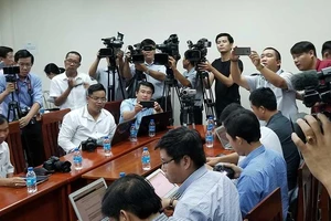 Vụ xăng giả Trịnh Sướng: Dân giảm tín nhiệm địa phương