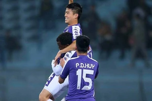 Hà Nội đòi nợ Ceres Negros tại Bacolod