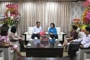 Báo Pháp Luật TP.HCM nhận nhiều tình cảm dịp 21-6