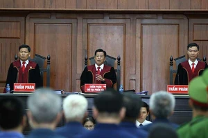 Dân được quyền kiện hành chính đến cấp nào?