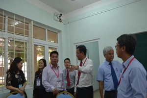 Kiểm tra phòng chấm thi tại TP.HCM. Ảnh: ĐK 