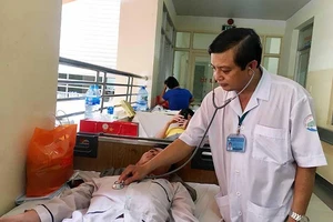 Dịch sốt xuất huyết đến sớm, nhiều ca nặng và tử vong