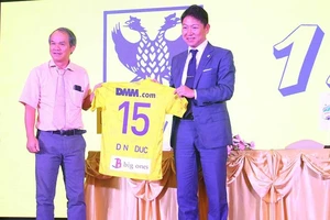 Bầu Đức: ‘Có CLB muốn ‘mua’ Công Phượng 1,5 triệu euro…’