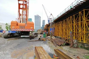 Cầu Thủ Thiêm 2 lại có nguy cơ chậm tiến độ