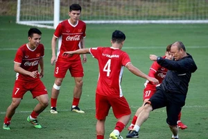 Thầy Park gặp khó với mục tiêu vàng SEA Games