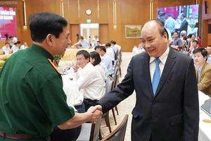 Thủ tướng: Quyết tâm làm cho được chính phủ điện tử