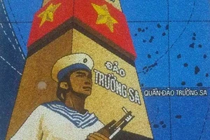 Góp yêu thương gửi đảo xa qua bức tranh gạo đặc biệt