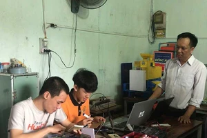 Người thầy giúp học trò ‘gặt’ nhiều giải thưởng