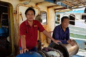 Tàu Trung Quốc ‘ngụy trang’ liều lĩnh ở biển Đông