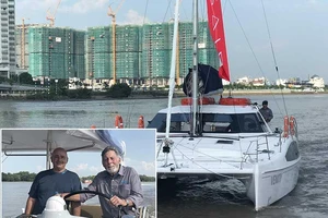 Thuyền buồm Việt tắc đường ra biển lớn