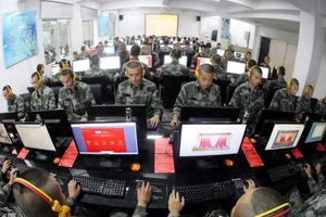 Ma trận tin giả của Trung Quốc về biển Đông