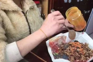 Hiểm họa từ việc xông nhà cầu may bằng thuốc Bắc