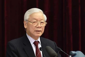 Ngăn chặn người có biểu hiện ‘chạy chọt’ vào bộ máy