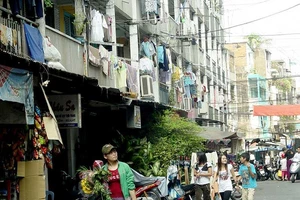 Gom nhiều chung cư cũ về một mối tái định cư