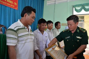 Chuyện về nhóm thuyền viên cứu sống 22 ngư dân Philippines