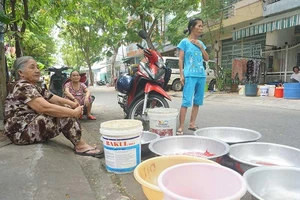 Thủy điện xả nước, Đà Nẵng vẫn ‘khát’