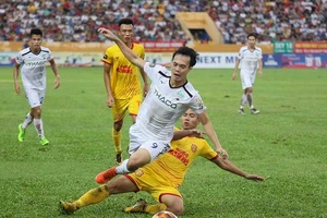 Lý giải đội bóng của bầu Đức khó rớt hạng