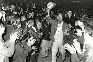 Bác chọn cán bộ trước hết phải vì dân, vì nước