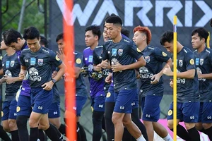 Châu Á cứ như trẩy hội ngày 5-9