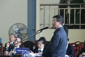 Bất cập tội đưa, nhận hối lộ: Kẻ thoát tội, người bị khởi tố