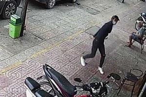 Các nước: Dịch vụ đòi nợ thuê là bình thường