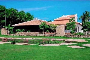 Ai buông lỏng cho Địa ốc Alibaba tung hoành?