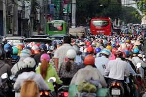 Ra đường, sợ nhất là tiếng còi xe