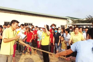 Đề xuất tăng ba ngày nghỉ lễ trong năm