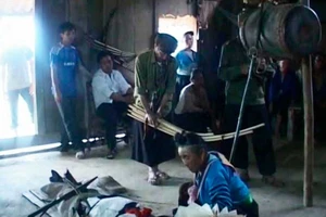Cuộc chiến đưa người chết vào quan tài của người H’Mông