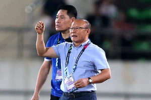 Ông Park lại gây sốc!