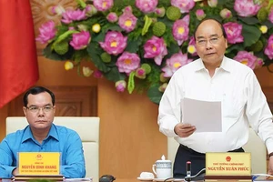 Thủ tướng làm việc với Đoàn chủ tịch Tổng Liên đoàn Lao động