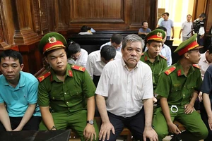 Quá nhanh, quá nguy hiểm, thưa bộ trưởng Y tế!