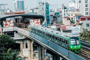 Họp báo Chính phủ: Nóng với camera Sóc Trăng, 9 người trốn...