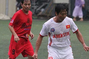 Đến Tao Đàn xem những đôi chân ‘vang bóng một thời’