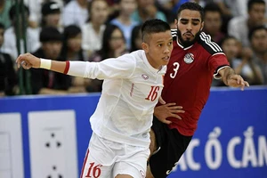 Chủ nhà Futsal Đông Nam Á như đi trên dây