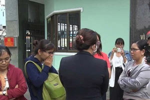 Món Huế bị tố nợ từ tiền... lá chuối đến thực phẩm 