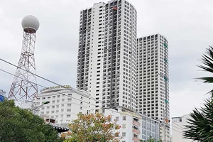 Bán hàng loạt căn hộ trái phép cho người nước ngoài