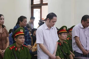 Tuyên án nhưng vẫn đề nghị Bộ Công an điều tra