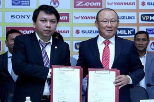 Năm ngày quyết định của ông Park!