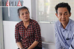 Khởi tố hai người của băng móc túi Suối Tiên