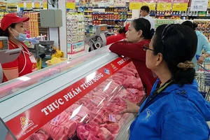 Thiếu 200.000 tấn thịt heo vào cuối năm và dịp Tết